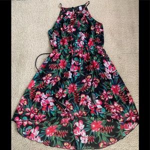 Juniors/Girls Hi-Lo Dress Sz. Let 11/13